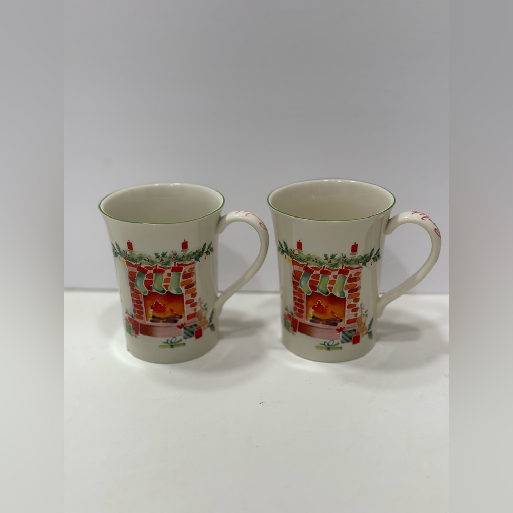A Pair Of Vintage Lenox Porcelain Coffee Mug Santa Chimney Merry Christmas Tree